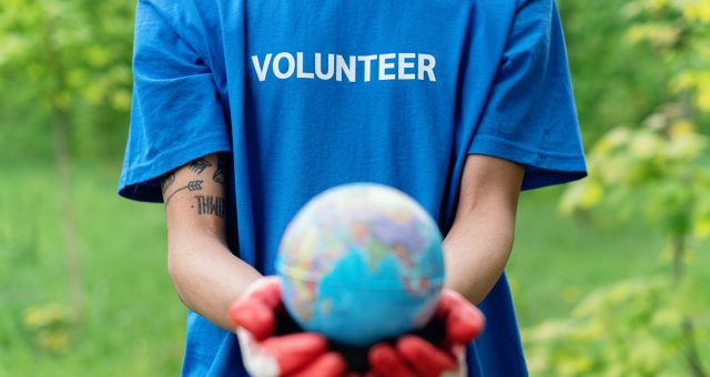 Student Volunteers: Rules and Benefits